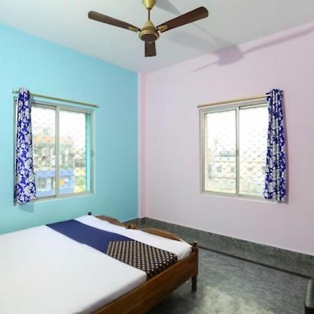 Hotel Alaka Puri Luaran gambar